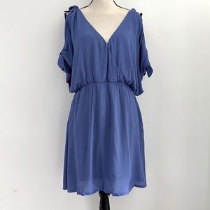 PCKSD PepaLoves Cold-Shoulder Knotted Sleeves Dress